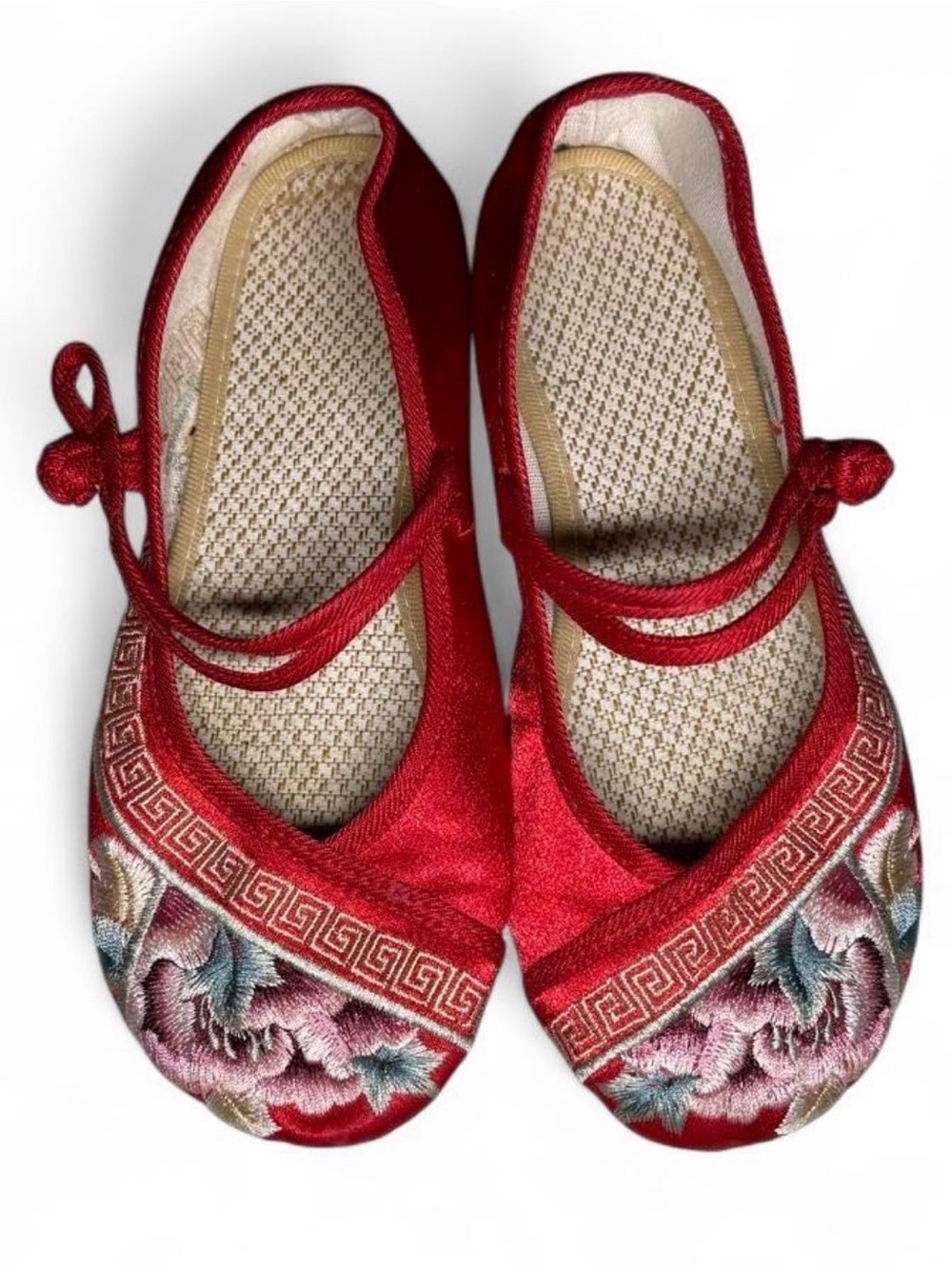 Embroidered Floral Mary Jane Chinese Ballet Flats Red Satin Shoes EU 35 US 3.5